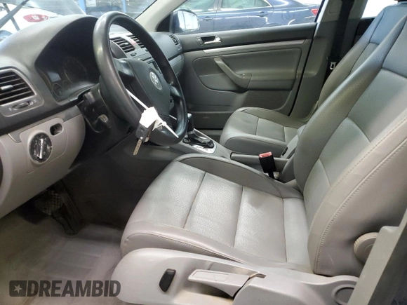 2005 Volkswagen Jetta 2.5L with VIN 3VWRF71K35M601502, listed as a Copart auction lot 88470365 with 269,431 mi miles and Salvage title. Bid and sale history available at DreamBid. Image 7.