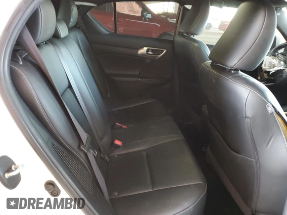 2015 Lexus CT 200h z VIN JTHKD5BH5F2222025, wystawiony jako Copart lot #52650175 z przebiegiem 88 800 mil mil oraz Szkody całkowita. Historia ofert i sprzedaży dostępna na DreamBid. Obrazek 10.