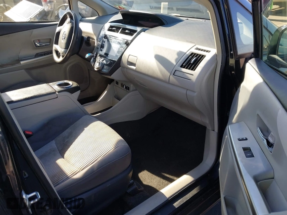 2016 Toyota Prius Two with VIN JTDZN3EU1GJ051310, listed as a IAAI auction lot 41119676 with 82,646 mi miles and . Bid and sale history available at DreamBid. Image 8.