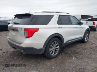 2021 Ford Explorer Limited with VIN 1FMSK7FH8MGC17300, listed as a IAAI auction lot 41537593 with 91,956 mi miles. Bid and sale history available at carsss.com. Image 4.