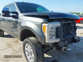 2017 Ford F-250 Lariat with VIN 1FT7W2BT3HEE25677, listed as a IAAI auction lot 41978920 with 197,691 mi miles and . Bid and sale history available at DreamBid. Image 18.