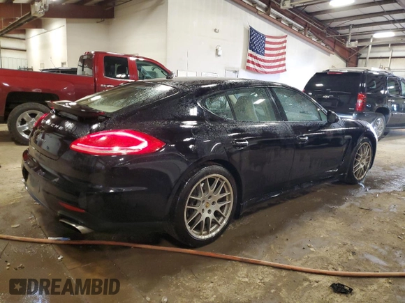 2015 Porsche Panamera 4 with VIN WP0AA2A74FL005850, listed as a Copart auction lot 52000275 with 72,641 mi miles and Clean Title. Bid and sale history available at DreamBid. Image 3.