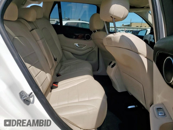 2019 Mercedes-Benz GLC 300 с VIN WDC0G4JB4KF505584, выставлен на аукционе Copart как лот 59045345 с пробегом 58 336 миль миль и Списание • Salvage title. История ставок и продаж доступна на DreamBid. Изображение 11.