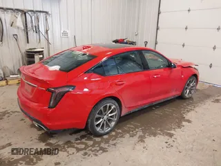 2020 Cadillac CT5 Sport z VIN 1G6DU5RK0L0119150, wystawiony jako IAAI lot #41531397 z przebiegiem 65 329 mil mil oraz . Historia ofert i sprzedaży dostępna na DreamBid. Obrazek 4.