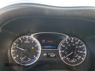2013 Infiniti JX35 with VIN 5N1AL0MM5DC301162, listed as a Copart auction lot 49324205 with 137,407 mi miles and Salvage Title. Bid and sale history available at carsss.com. Image 9.