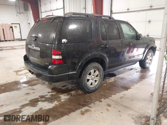 2010 Ford Explorer XLT with VIN 1FMEU7DE8AUA66732, listed as a IAAI auction lot 42056247 with 249,962 mi miles and . Bid and sale history available at DreamBid. Image 4.