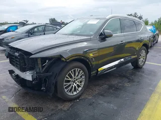 2025 Genesis GV80 Standard z VIN KMUHFESB7SU241172, wystawiony jako IAAI lot #42208893 z przebiegiem 7748 mil mil oraz . Historia ofert i sprzedaży dostępna na DreamBid. Obrazek 2.
