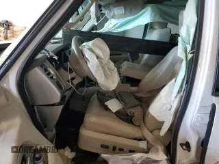 2010 Ford Expedition Max Limited z VIN 1FMJK2A59AEA00924, wystawiony jako Copart lot #46706235 z przebiegiem 218 976 mil mil oraz Szkoda całkowita • Salvage title. Historia ofert i sprzedaży dostępna na DreamBid. Obrazek 7.