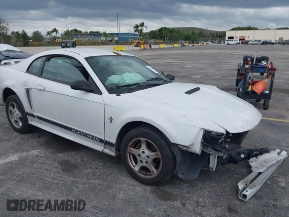 2002 Ford Mustang Standard with VIN 1FAFP40472F130590, listed as a IAAI auction lot 41762260 with 1 mi miles. Bid and sale history available at carsss.com. Image 1.