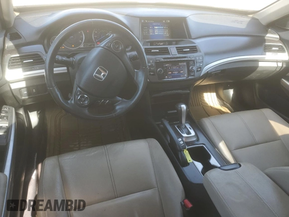 2013 Honda Crosstour EX-L z VIN 5J6TF2H53DL004050, wystawiony jako Copart lot #47406045 z przebiegiem 232 559 mil mil oraz Szkoda całkowita • Salvage title. Historia ofert i sprzedaży dostępna na DreamBid. Obrazek 8.