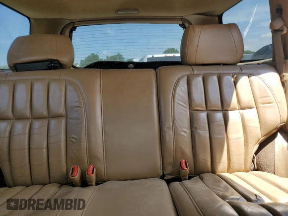 2000 Jeep Grand Cherokee Limited z VIN 1J4GW58N0YC272532, wystawiony jako Copart lot #57524225 z przebiegiem 238 921 mil mil oraz Szkoda całkowita • Salvage title. Historia ofert i sprzedaży dostępna na DreamBid. Obrazek 10.