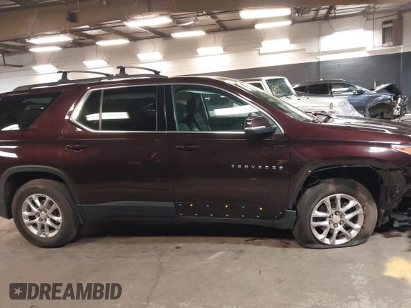 2021 Chevrolet Traverse LT Cloth with VIN 1GNEVGKW0MJ213636, listed as a IAAI auction lot 42084923 with 45,233 mi miles. Bid and sale history available at carsss.com. Image 13.