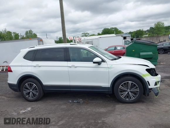 2018 Volkswagen Tiguan SEL with VIN 3VV2B7AX7JM099570, listed as a IAAI auction lot 42374274 with 87,838 mi miles and . Bid and sale history available at DreamBid. Image 13.