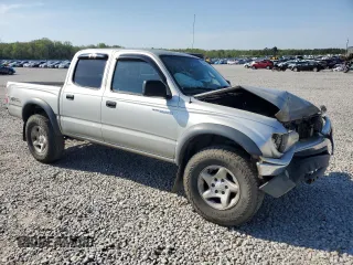 2002 Toyota Tacoma PreRunner with VIN 5TEGN92NX2Z136037, listed as a Copart auction lot 52143665 with 270,044 mi miles and Salvage Title. Bid and sale history available at DreamBid. Image 4.