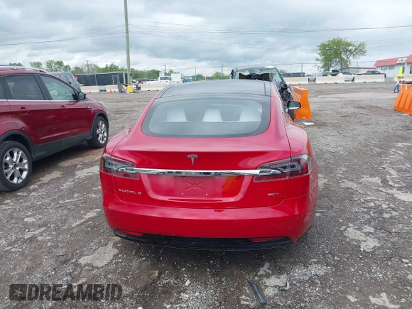 2018 Tesla Model S 75D with VIN 5YJSA1E21JF275546, listed as a IAAI auction lot 42061595 with Not Provided miles and . Bid and sale history available at DreamBid. Image 16.