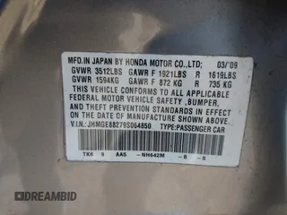 2009 Honda Fit with VIN JHMGE88279S064850, listed as a IAAI auction lot 41886951 with 185,580 mi miles. Bid and sale history available at carsss.com. Image 9.
