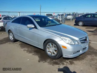 2010 Mercedes-Benz E-Class E 350 with VIN WDDKJ5GB8AF018485, listed as a IAAI auction lot 41699135 with 67,569 mi miles. Bid and sale history available at carsss.com. Image 1.