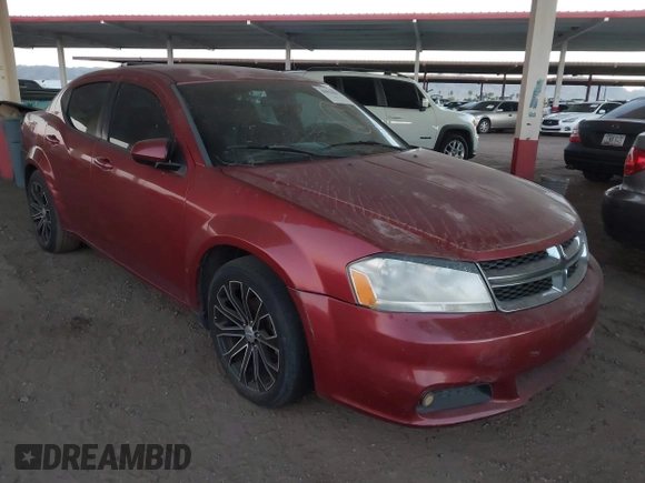 2014 Dodge Avenger SXT z VIN 1C3CDZCB3EN202882, wystawiony jako IAAI lot #41014567 z przebiegiem 152 793 mil mil oraz . Historia ofert i sprzedaży dostępna na DreamBid. Obrazek 1.