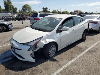2018 Toyota Prius Two with VIN JTDKBRFU1J3062301, listed as a Copart auction lot 63617584 with 124,302 mi miles and Clean Title. Bid and sale history available at carsss.com. Image 1.