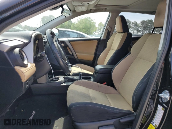 2018 Toyota RAV4 XLE with VIN 2T3WFREV2JW458816, listed as a Copart auction lot 53235105 with 135,469 mi miles and Salvage Title. Bid and sale history available at DreamBid. Image 7.