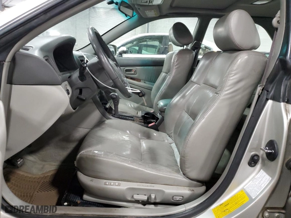 1998 Lexus ES 300 Luxury Sport Sdn with VIN JT8BF28G9W0105650, listed as a Copart auction lot 47545945 with 254,311 mi miles and Salvage Title. Bid and sale history available at carsss.com. Image 7.
