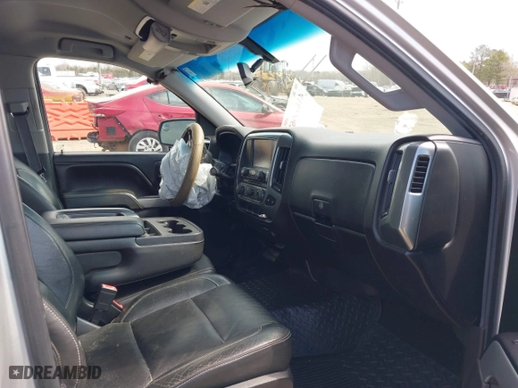2015 Chevrolet Silverado 1500 LT with VIN 3GCUKREC7FG275047, listed as a IAAI auction lot 41689067 with 188,194 mi miles. Bid and sale history available at carsss.com. Image 5.