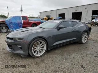 2018 Chevrolet Camaro 2SS z VIN 1G1FH1R77J0184405, wystawiony jako Copart lot #56412215 z przebiegiem 53 269 mil mil oraz Szkody całkowita. Historia ofert i sprzedaży dostępna na DreamBid. Obrazek 1.