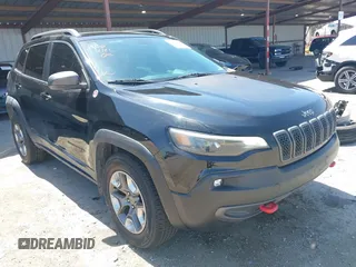 2019 Jeep Cherokee Trailhawk Elite с VIN 1C4PJMBX0KD198328, выставлен на аукционе IAAI как лот 42085194 с пробегом 76 312 миль миль и . История ставок и продаж доступна на DreamBid. Изображение 1.
