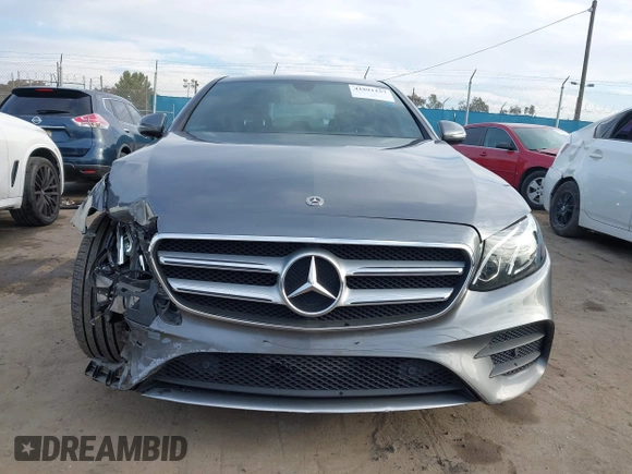 2018 Mercedes-Benz E-Class E 300 with VIN WDDZF4JB5JA384193, listed as a IAAI auction lot 41891157 with 73,405 mi miles. Bid and sale history available at carsss.com. Image 12.