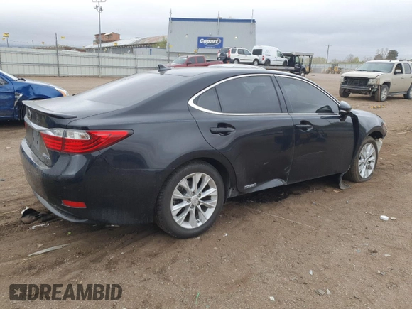 2013 Lexus ES 300h with VIN JTHBW1GG4D2003735, listed as a Copart auction lot 54612685 with 130,280 mi miles and Salvage Title. Bid and sale history available at DreamBid. Image 3.