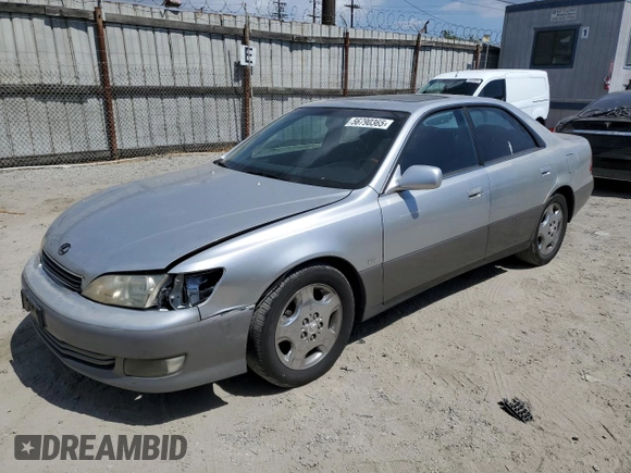 2000 Lexus ES 300 with VIN JT8BF28G9Y5100812, listed as a Copart auction lot 56790365 with 161,518 mi miles and Salvage title. Bid and sale history available at DreamBid. Image 1.