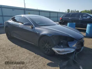 2017 Tesla Model S 100D с VIN 5YJSA1E2XHF185516, выставлен на аукционе Copart как лот 61816135 с пробегом 132 267 миль миль и Списание • Salvage title. История ставок и продаж доступна на DreamBid. Изображение 4.