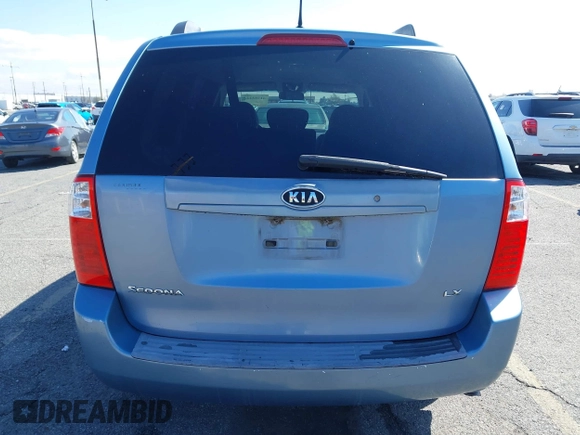 2009 Kia Sedona LX with VIN KNDMB233396300879, listed as a IAAI auction lot 41753122 with 183,754 mi miles. Bid and sale history available at carsss.com. Image 12.