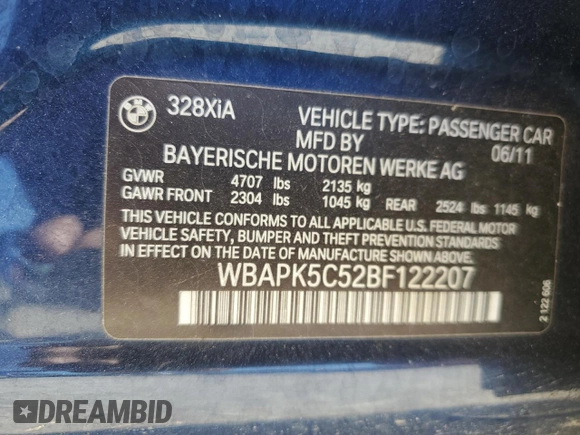 2011 BMW 3 Series 328i xDrive z VIN WBAPK5C52BF122207, wystawiony jako Copart lot #55922795 z przebiegiem 68 906 mil mil oraz Szkoda całkowita • Salvage title. Historia ofert i sprzedaży dostępna na DreamBid. Obrazek 12.