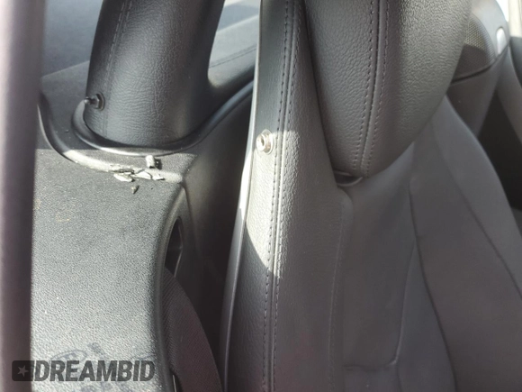 2006 Mercedes-Benz SLK 280 с VIN WDBWK54F36F105622, выставлен на аукционе Copart как лот 45985165 с пробегом 105 648 миль миль и Списание • Salvage title. История ставок и продаж доступна на DreamBid. Изображение 10.