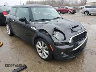 2012 MINI Hardtop S with VIN WMWSV3C53CTY25517, listed as a Copart auction lot 47500895 with 50,680 mi miles and Salvage title. Bid and sale history available at DreamBid. Image 4.