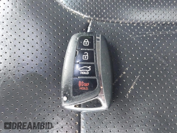 2015 Hyundai Azera Limited with VIN KMHFH4JG3FA446809, listed as a IAAI auction lot 42628069 with 136,777 mi miles and . Bid and sale history available at DreamBid. Image 11.