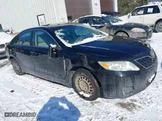 2011 Toyota Camry LE with VIN 4T1BF3EK5BU702907, listed as a IAAI auction lot 41568254 with 184,433 mi miles. Bid and sale history available at carsss.com. Image 1.