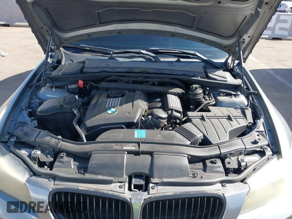 2011 BMW 3 Series 328i with VIN WBAPH7C52BE131134, listed as a IAAI auction lot 42114364 with 145,956 mi miles and . Bid and sale history available at carsss.com. Image 10.