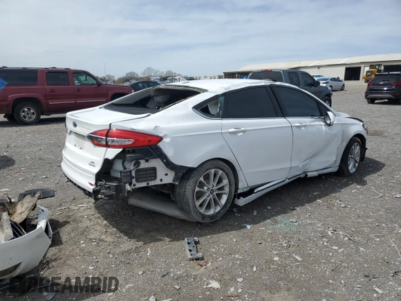 2020 Ford Fusion SE with VIN 3FA6P0HD3LR258035, listed as a Copart auction lot 50219275 with 70,631 mi miles and Salvage title. Bid and sale history available at DreamBid. Image 3.