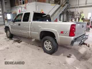 2003 Chevrolet Silverado 1500 with VIN 2GCEK19T731165314, listed as a IAAI auction lot 41605502 with 152,310 mi miles. Bid and sale history available at carsss.com. Image 3.