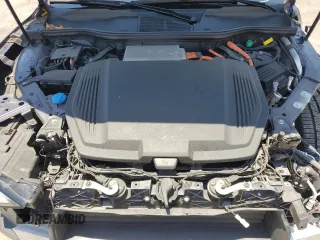 2022 Audi e-tron Premium Plus z VIN WA1LAAGE8NB019712, wystawiony jako Copart lot #57022545 z przebiegiem 27 718 mil mil oraz Szkody całkowita. Historia ofert i sprzedaży dostępna na DreamBid. Obrazek 12.