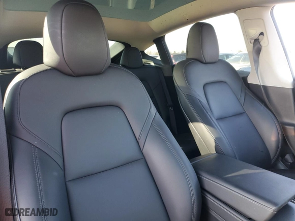 2022 Tesla Model Y Long Range with VIN 7SAYGDEE7NA019888, listed as a Copart auction lot 43017605 with 0 mi miles and Salvage Title. Bid and sale history available at carsss.com. Image 11.