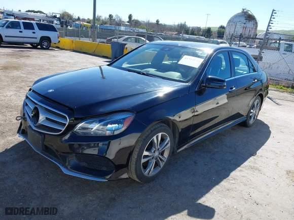 2016 Mercedes-Benz E-Class E 250 BlueTEC Luxury with VIN WDDHF0EB9GB274152, listed as a IAAI auction lot 41714634 with 77,661 mi miles. Bid and sale history available at carsss.com. Image 17.