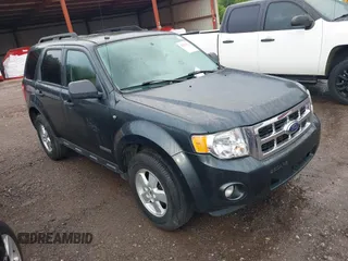 2008 Ford Escape XLT с VIN 1FMCU03168KC80170, выставлен на аукционе IAAI как лот 42261139 с пробегом 308 204 миль миль и . История ставок и продаж доступна на DreamBid. Изображение 1.