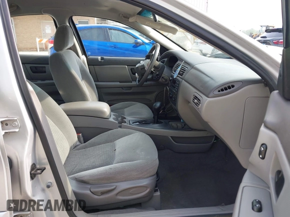 2006 Ford Taurus SE with VIN 1FAFP53U26A109439, listed as a IAAI auction lot 42446317 with 93,864 mi miles and . Bid and sale history available at DreamBid. Image 5.