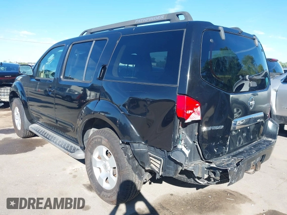 2007 Nissan Pathfinder S z VIN 5N1AR18U47C636190, wystawiony jako IAAI lot #42200265 z przebiegiem 228 221 mil mil oraz . Historia ofert i sprzedaży dostępna na DreamBid. Obrazek 3.