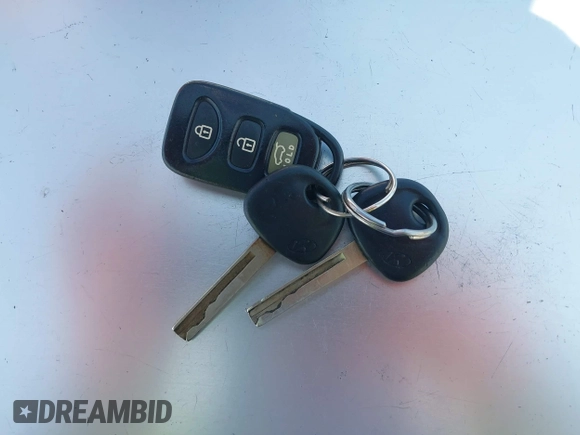 2013 Hyundai Veloster w/Black Int with VIN KMHTC6AD4DU151409, listed as a IAAI auction lot 42639582 with 283,208 mi miles and . Bid and sale history available at DreamBid. Image 11.