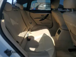 2016 BMW 4 Series 428i z VIN WBA4A9C56GG695741, wystawiony jako Copart lot #59019255 z przebiegiem 99 566 mil mil oraz Czysty tytuł • Clean title. Historia ofert i sprzedaży dostępna na DreamBid. Obrazek 10.