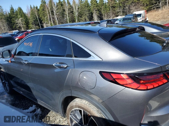 2023 Infiniti QX55 Luxe z VIN 3PCAJ5JR9PF118376, wystawiony jako Copart lot #44305765 z przebiegiem 16 171 mil mil oraz Szkody całkowita. Historia ofert i sprzedaży dostępna na DreamBid. Obrazek 2.